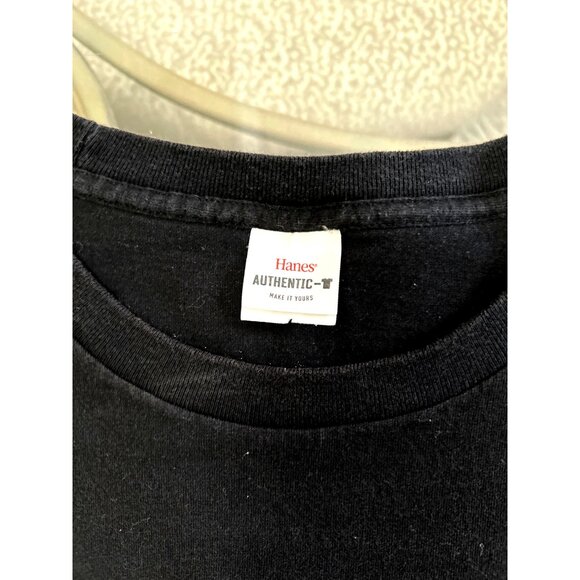 Hanes Authentic Black "Los Amigos" Dragon Graphic T-Shirt Class Of 2023 Cotton B - Picture 3 of 6